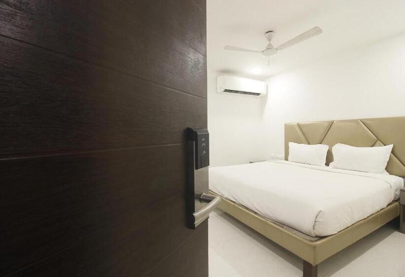 اتاق لوکس با تخت بزرگ, Ssr Grand