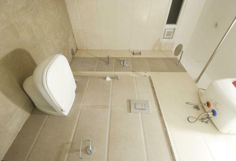 اتاق لوکس با تخت بزرگ, Ssr Grand