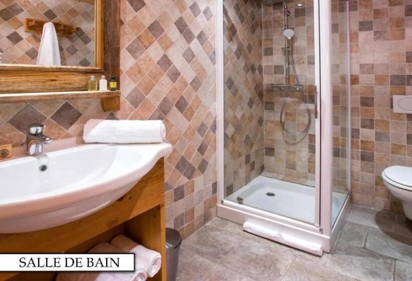 Номер Стандарт с Террасой, Chalet K120   Village Du Praz   Courchevel