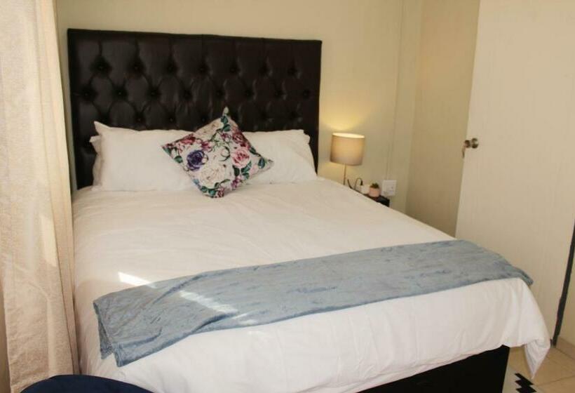 חדר דלוקס, Emperor Lodge And Tours