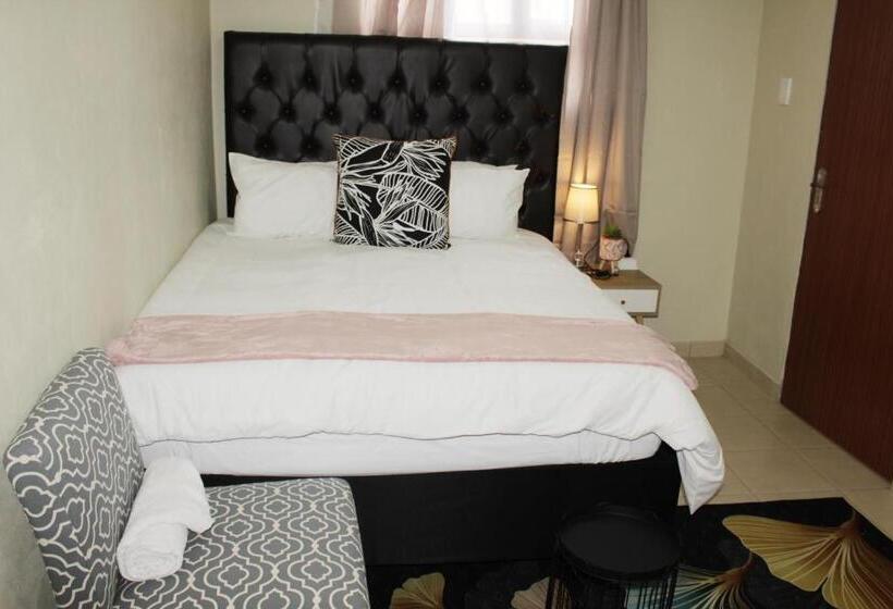 חדר דלוקס, Emperor Lodge And Tours