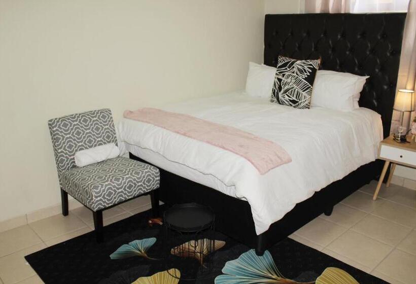 חדר דלוקס, Emperor Lodge And Tours