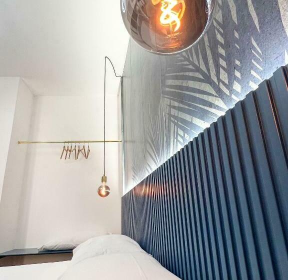 Номер Deluxe Вид на Море Боковой, The Apartment Agrigento