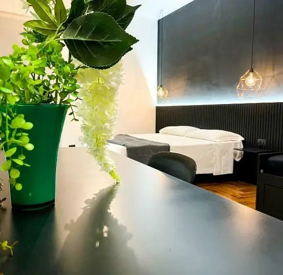 スタンダードスタジオ, The Apartment Agrigento