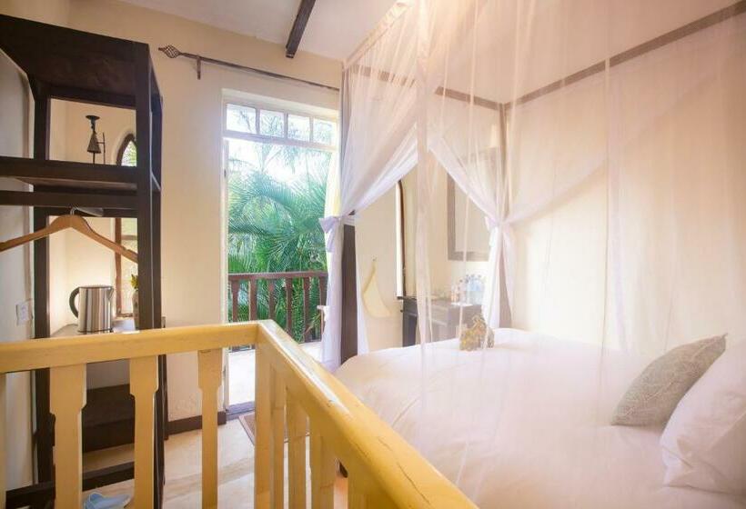 غرفة فردية  مطلة على الحديقة, Chara Africa