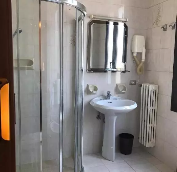 スタンダード４人部屋, Al Sole Terme