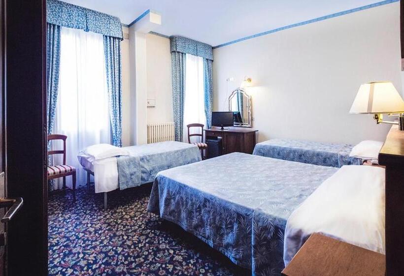 غرفة قياسية رباعية, Al Sole Terme