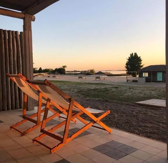 スタンダードバンガロー, Casa Chic Carmelo  Club De Campo