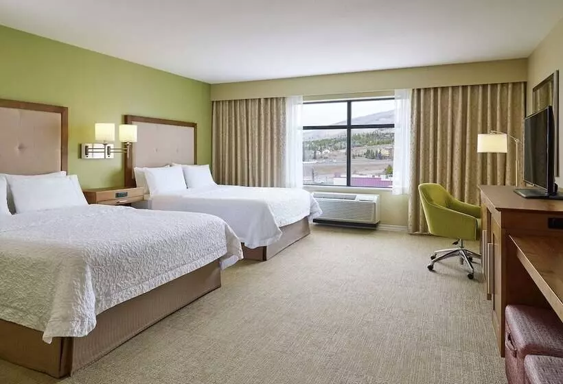 ２ダブルベッドのスタンダードルーム, Hampton Inn & Suites Silverthorne