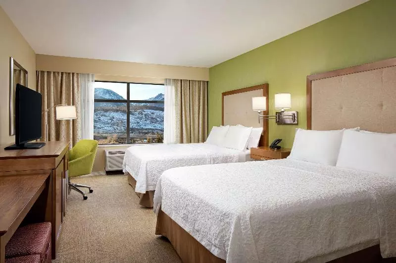 マウンテンビュースタンダードルーム, Hampton Inn & Suites Silverthorne