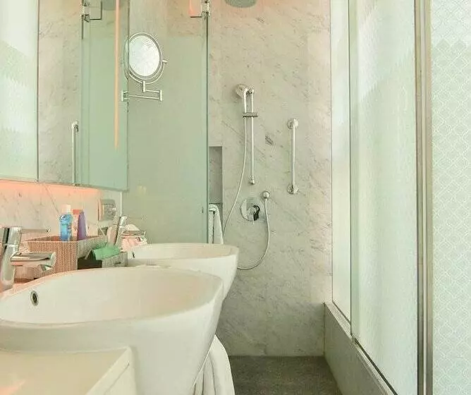 1 Bedroom Executive Apartment