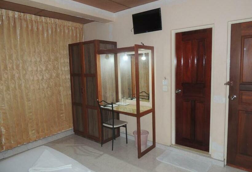 اتاق استاندارد, Off Day Inn