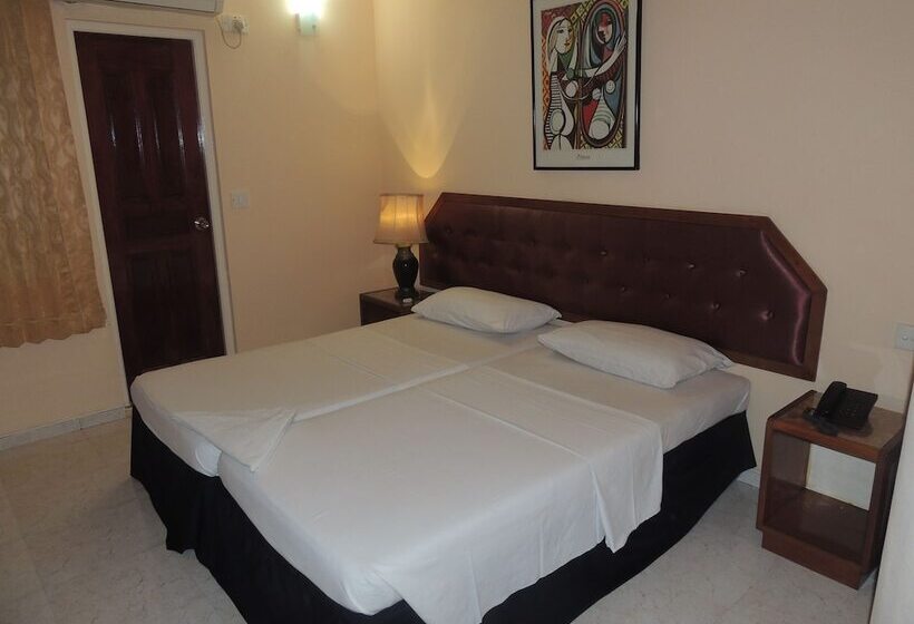 اتاق استاندارد, Off Day Inn