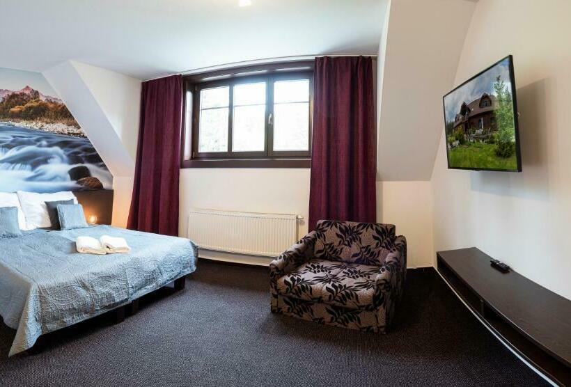 Номер Deluxe, Penzion Sileo