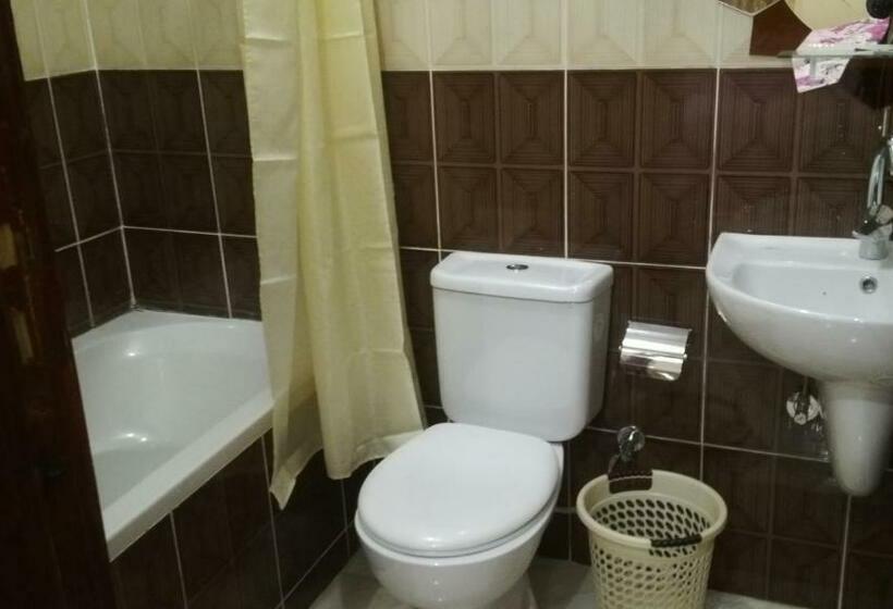 اتاق استاندارد سه نفره, Pyramids Luxor Hotel & Spa