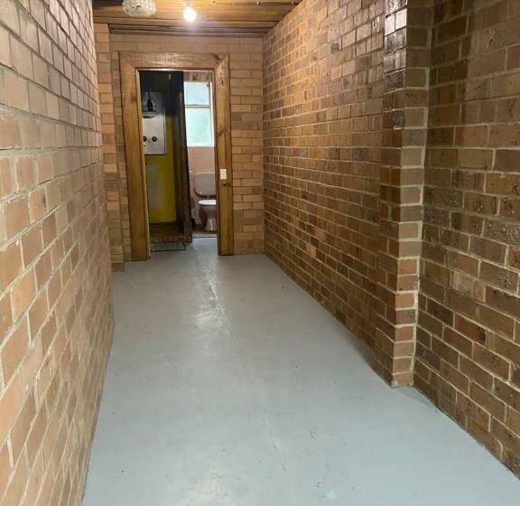 חדר משפחתי, The Old Butter Factory At Springhurst Estate