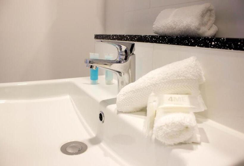 דירת שני חדרים, Synergy Broadbeach   Official