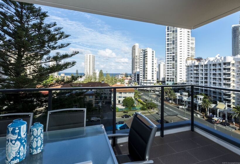דירת חדר נוף לים, Synergy Broadbeach   Official
