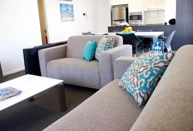 דירת 2 חדרים נוף לים, Synergy Broadbeach   Official