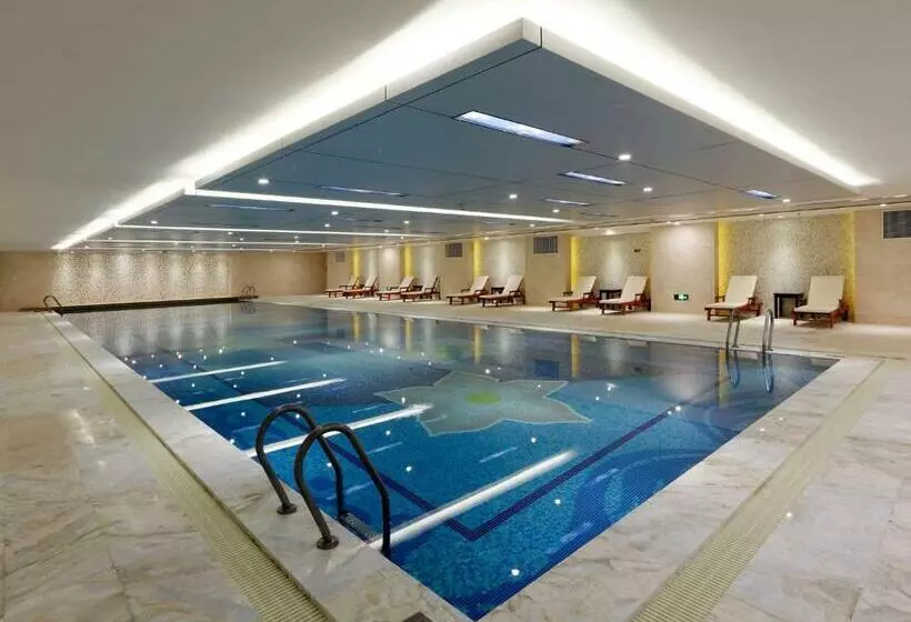 キングサイズベッドのデラックスルーム, Wyndham Grand Plaza Royale Mingfa Zhangzhou
