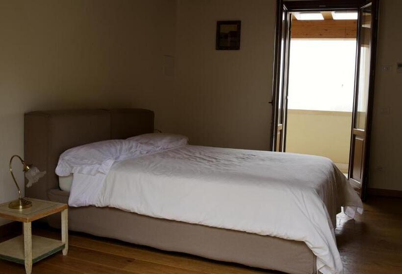 バルコニー付きスタンダードルーム, La Fonte Degli Dei