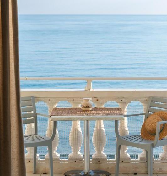Family flat with sea view, Maria Mare Apart