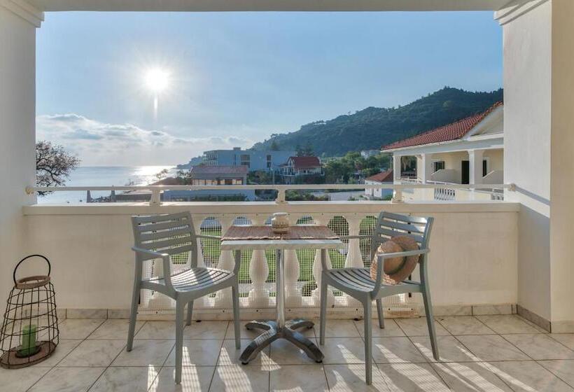 استودیو استاندارد با چشمانداز استخر, Maria Mare Apart