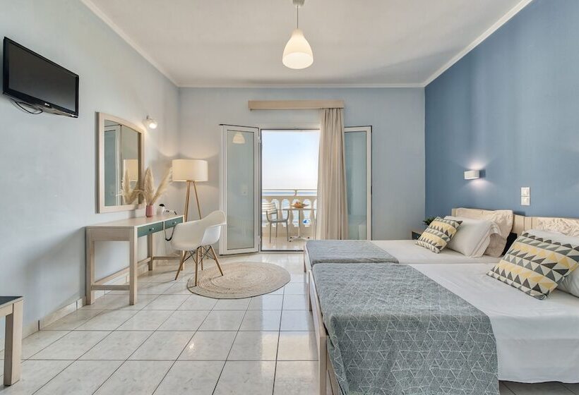 استودیوی استاندارد با چشمانداز دریا, Maria Mare Apart