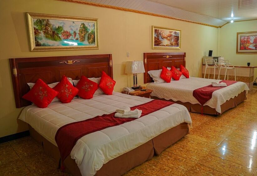 سوییت لوکس, Metro Hotel Couva