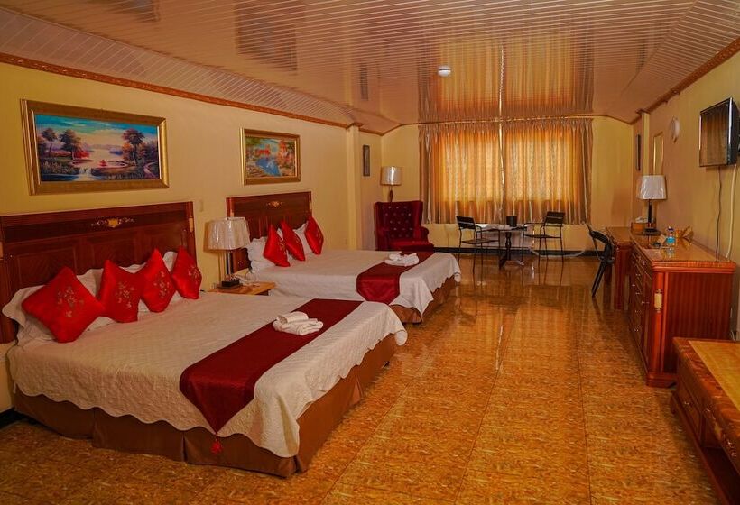 اتاق پنت هاوس, Metro Hotel Couva