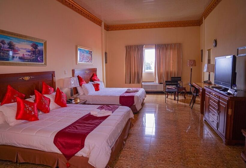 اتاق پنت هاوس, Metro Hotel Couva