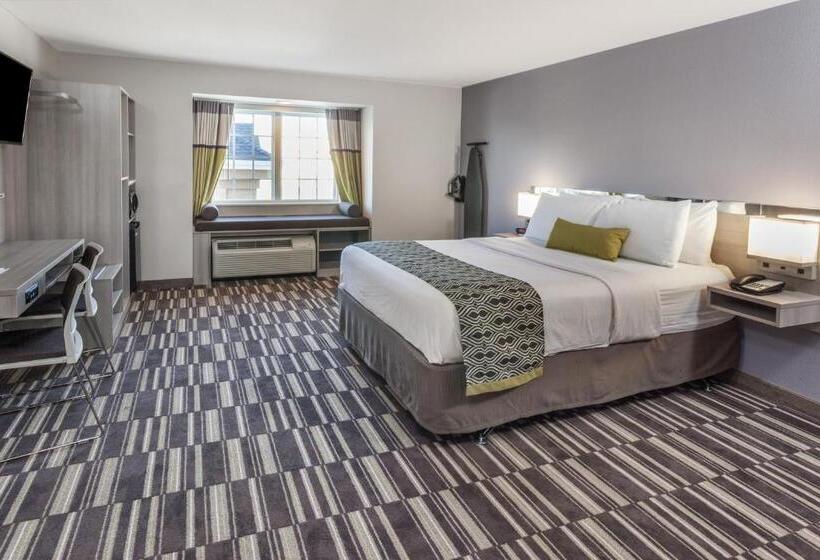Номер Стандарт Адаптированный для Инвалидов, Microtel Inn & Suites By Wyndham West Fargo Near Medical Center