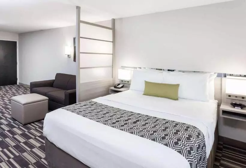 身障者適用スーペリアールーム, Microtel Inn & Suites By Wyndham West Fargo Near Medical Center