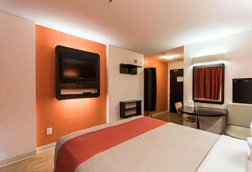 חדר סטנדרט מותאם לאדם עם מוגבלויות, Motel 6 Moosomin, Sk