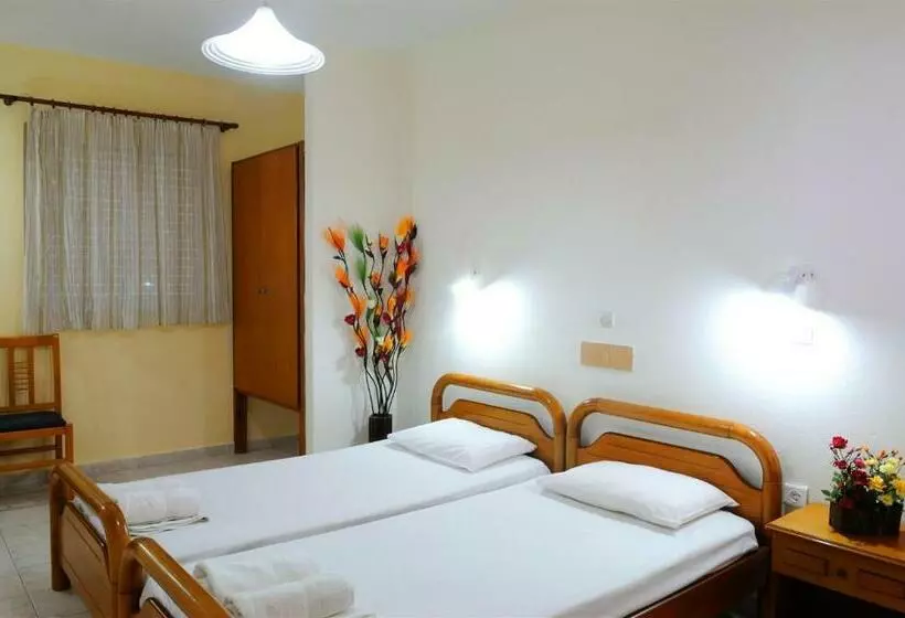 استودیوی استاندارد, Nikos 2 Studios & Apartments