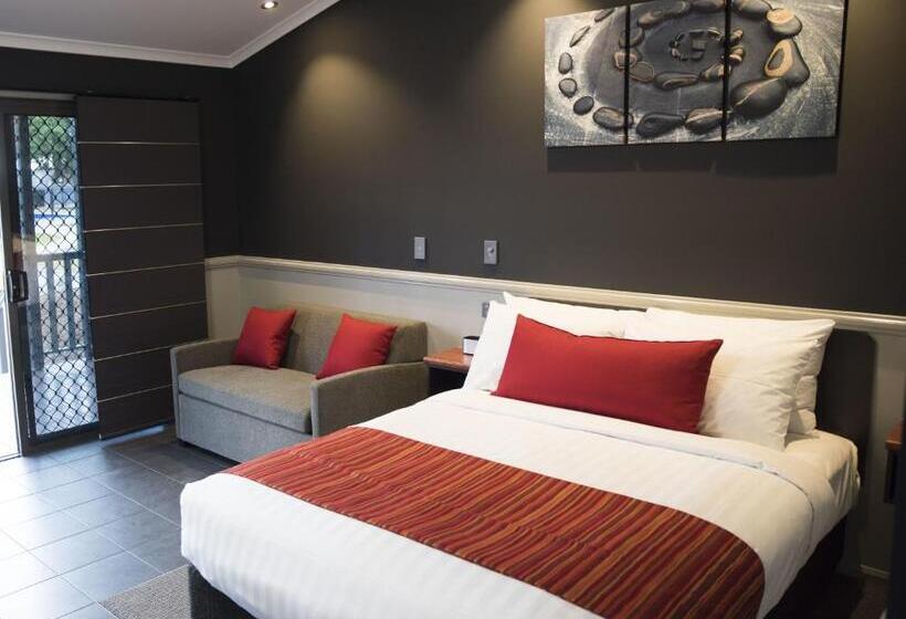 اتاق استاندارد برای معلولان, The Rocks Motel