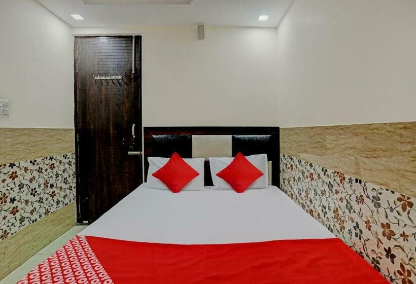 Трехместный Номер Классика, Oyo Flagship 81525b Hotel Avenue