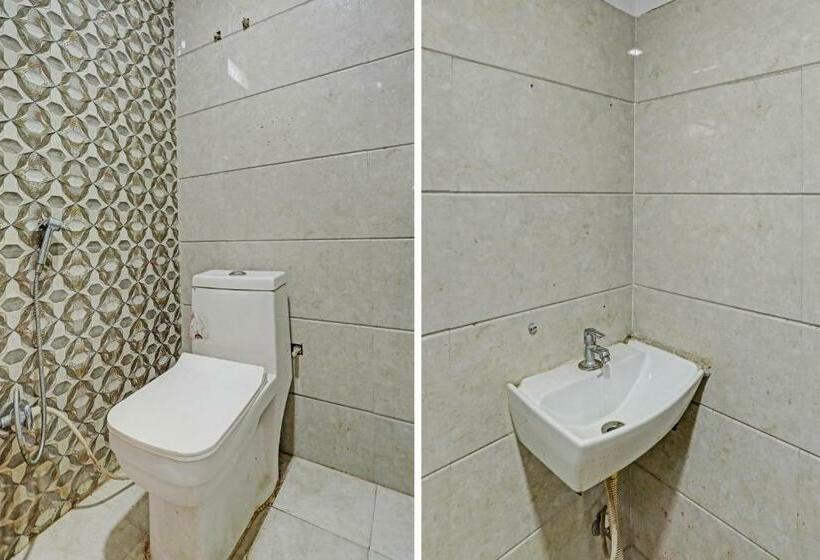 Трехместный Номер Классика, Oyo Flagship 81525b Hotel Avenue