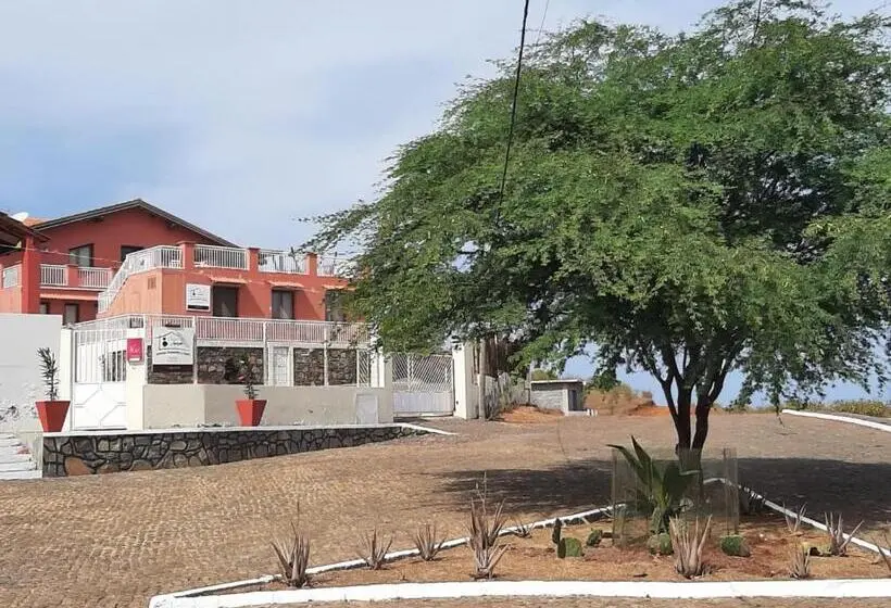 اتاق استاندارد یک نفره, Pensione Casa Da Amizade B&b