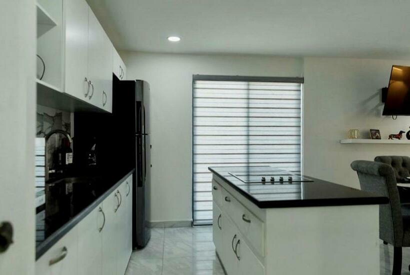 جناح رئاسى, Presidential Suite