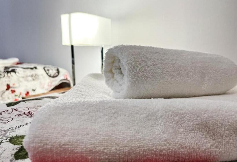 エコノミールーム, Private Rooms In Silvy S Pretty House