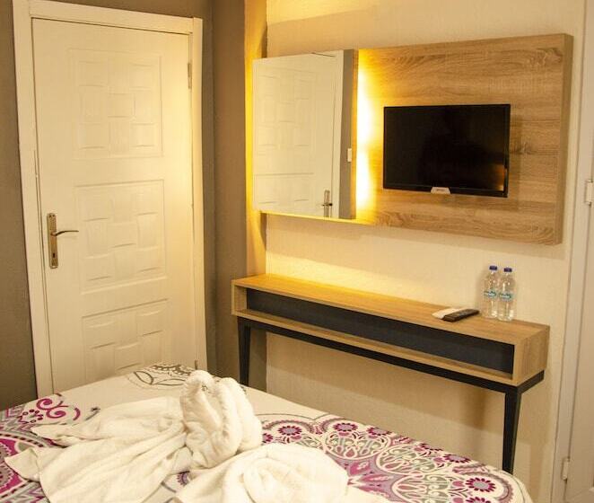 带阳台的豪华间, Ephesus Hera