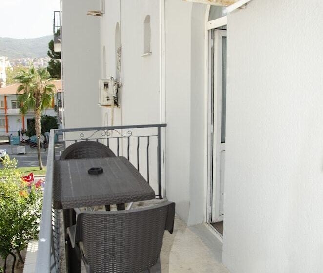 Трехместный Номер Deluxe, Ephesus Hera