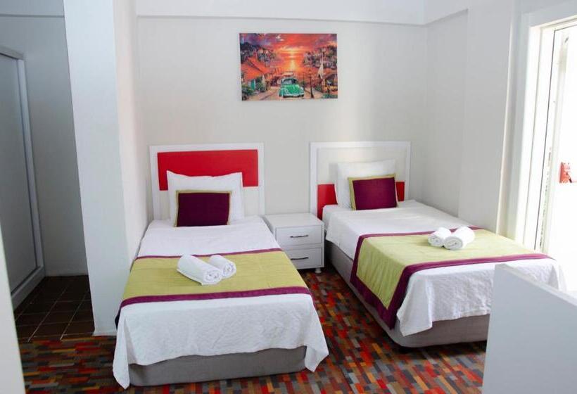 标准间, Ephesus Hera