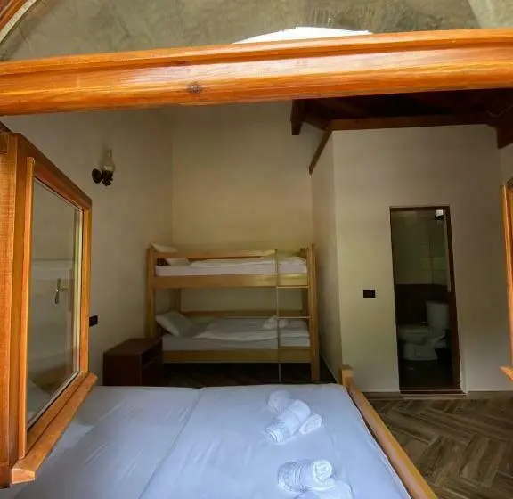 اتاق استاندارد چهار تخته, Valbona Relax