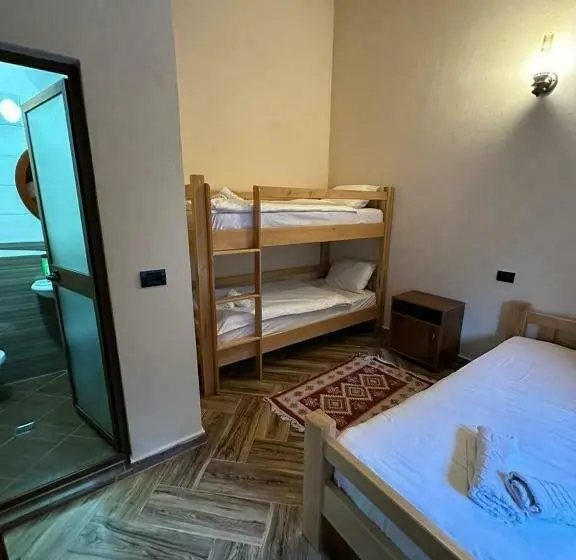 اتاق استاندارد چهار تخته, Valbona Relax