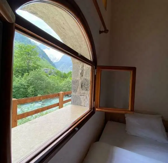 اتاق استاندارد چهار تخته, Valbona Relax