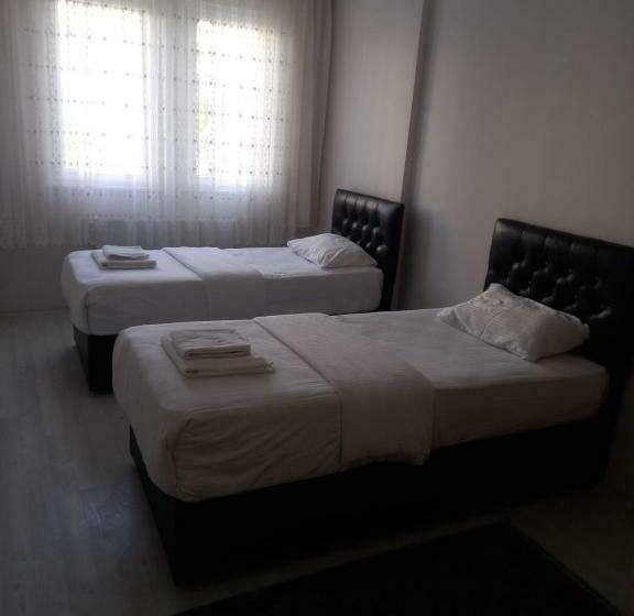 带1个卧室的带海景的公寓, Peker Apart