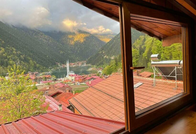 家庭套房, Falay O Chena