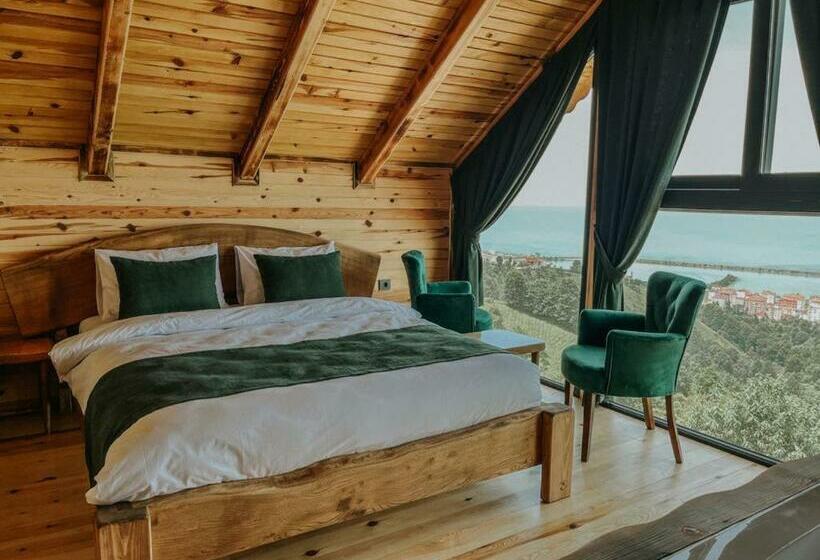 بنجلو قياسى, Mavera Suit Bungalow